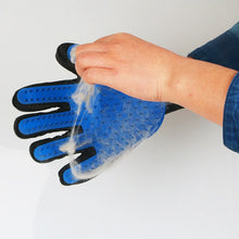 Load image into Gallery viewer, Pet Grooming Glove
